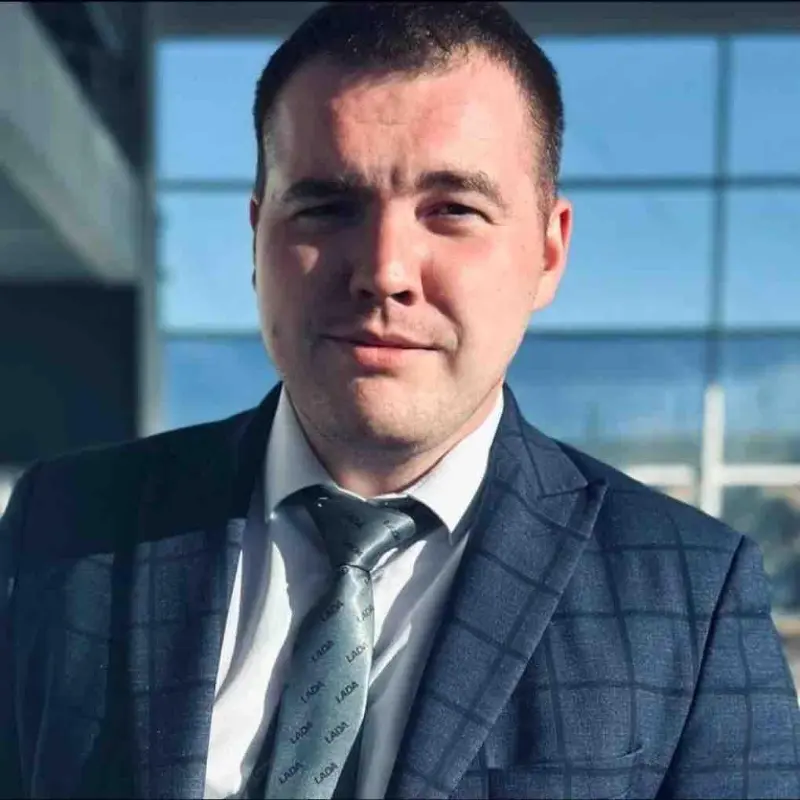 Артём Намётов