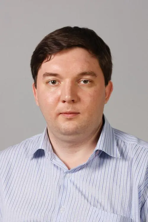 Олег Канесов