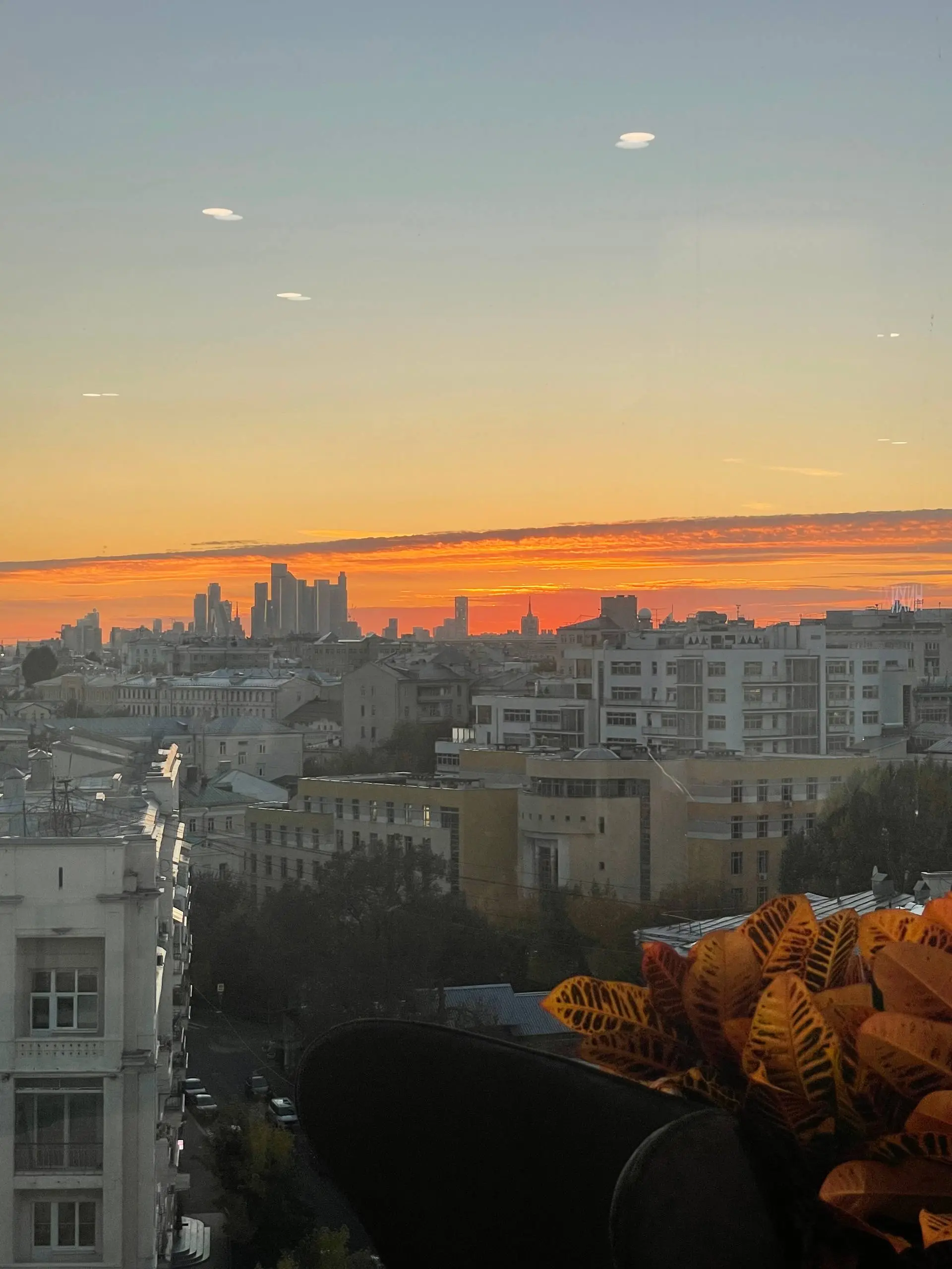 Доброе утро ☀️ не теряйте меня!
Я уже 4 день на голодании, полет нормальный 😀👌🏻
Никаких неприятных симптомов нет, как обычно бывает в первые дни, организм ждал и был готов)
На весах вижу приятную дина... | Сетка — социальная сеть от hh.ru