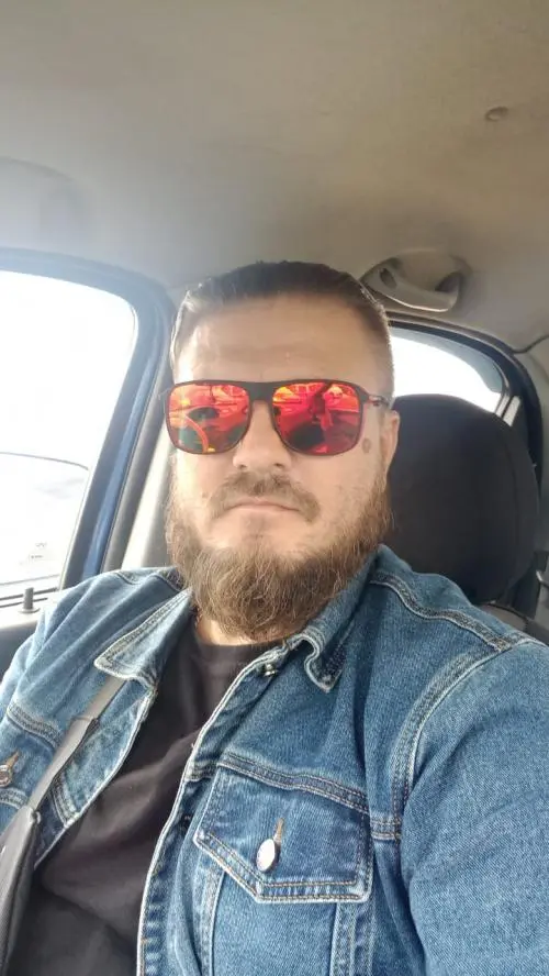 Михаил Колесников