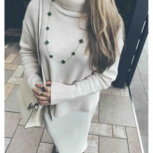 Дина Исакова