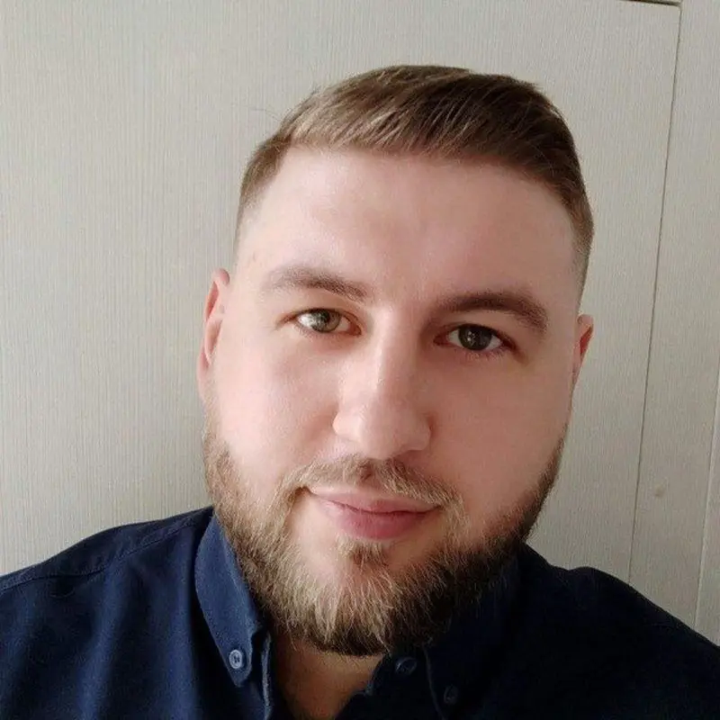 Сергей Новоселов