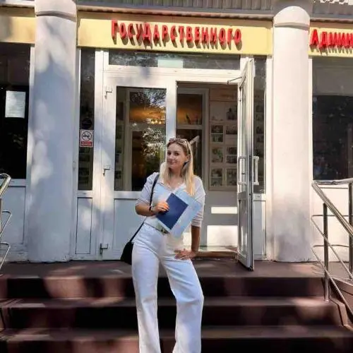 Изабелла Шлеенкова