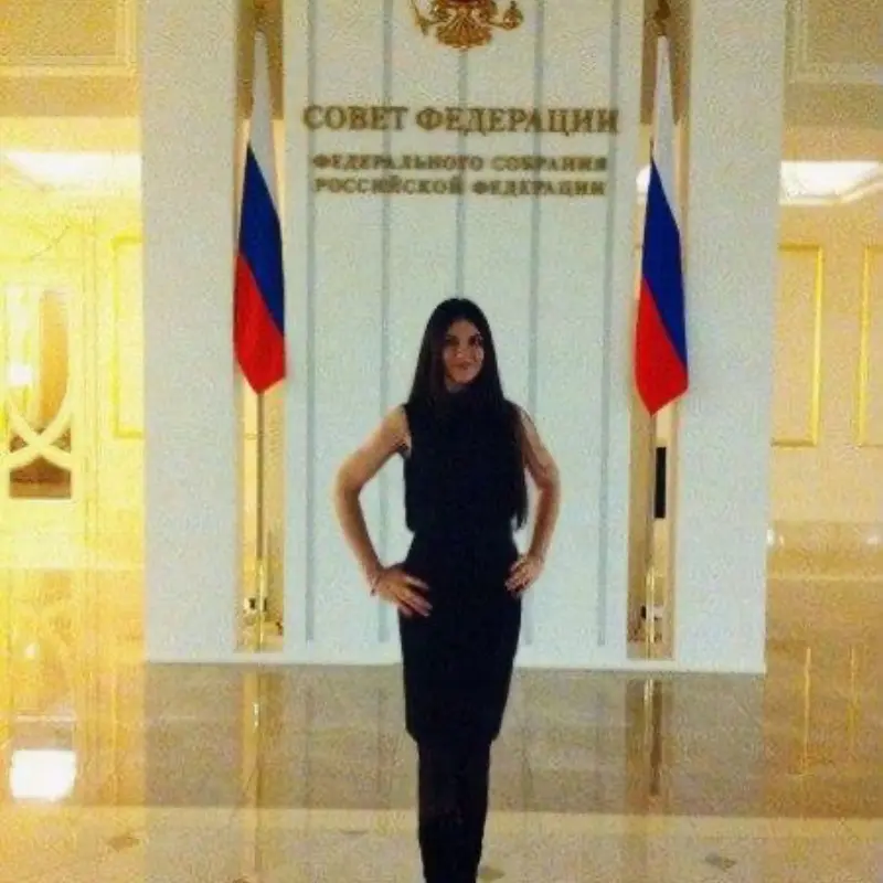 Яна Писарева