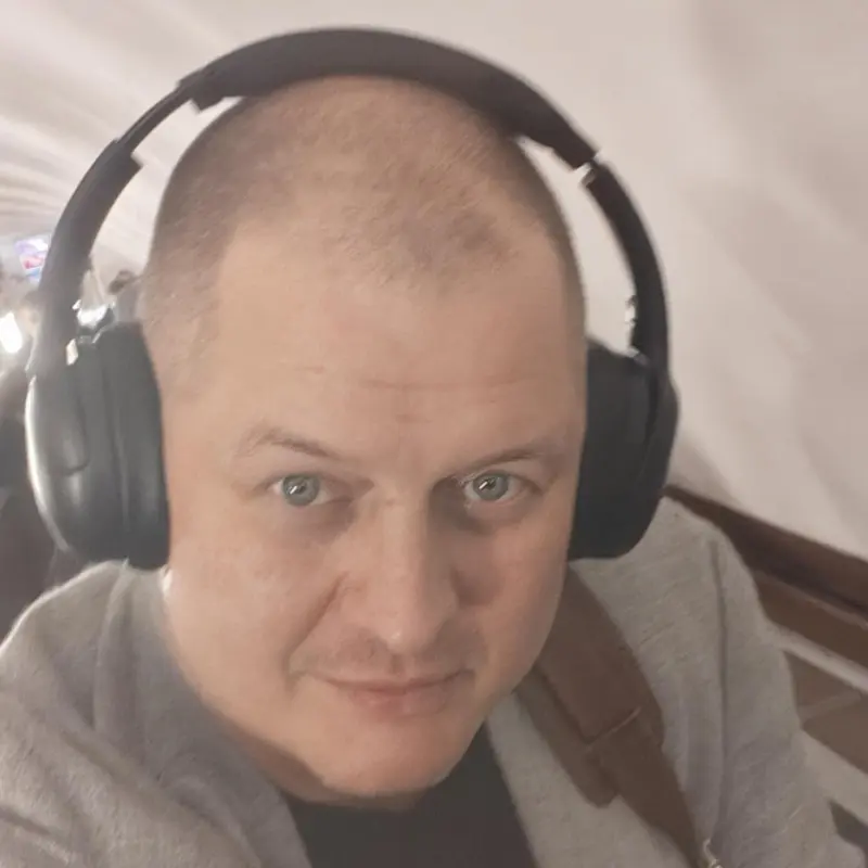 Михаил Шалов