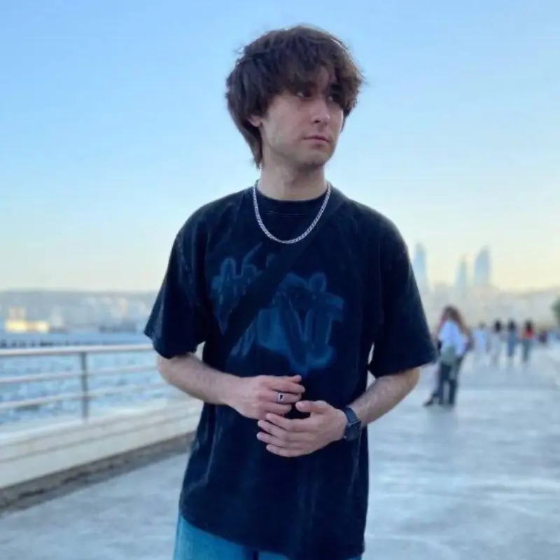 Максим Гомзиков