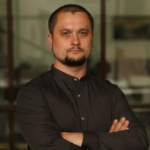 Дмитрий Кузнецов