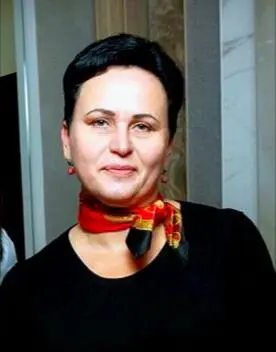 Елена Середина