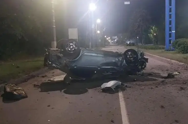 Этой ночью в Макеевке произошло смертельное ДТП, в результате которого погибли 2 человека
Как сообщается, в районе Чайкинского кольца 33-летняя водитель Mitsubishi Lancer потеряла контроль над управле... | Сетка — социальная сеть от hh.ru