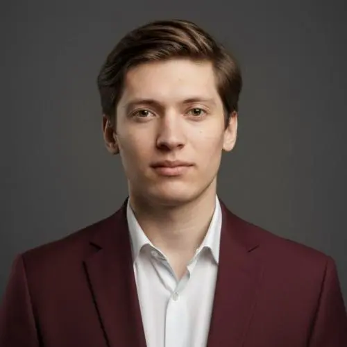 Руслан Альмамбетов