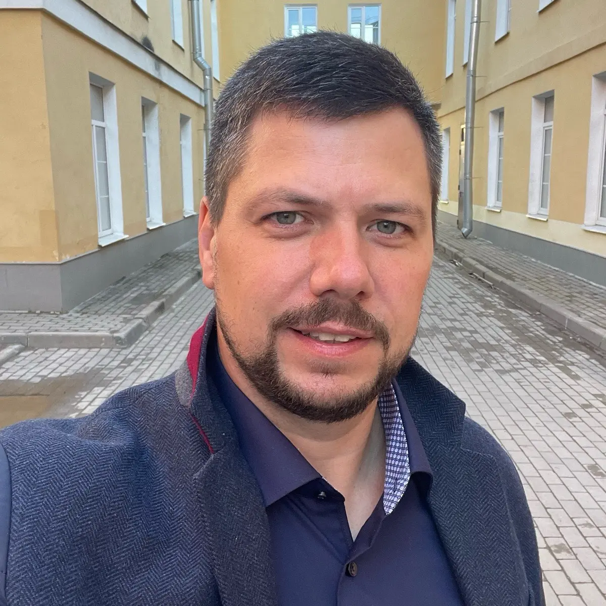 Александр Смирнов