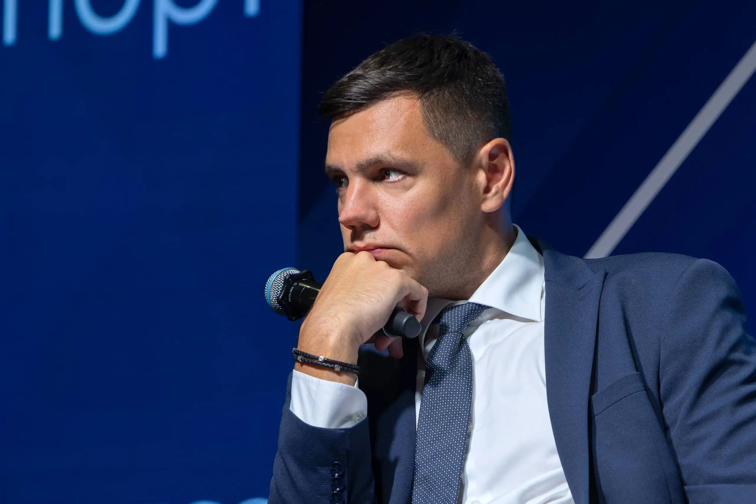 В России месяц назад заработал самозапрет на азартные игры. За это время им воспользовались уже больше 72 тысяч человек | Сетка — социальная сеть от hh.ru