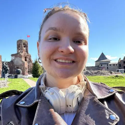 Полина Иванькина
