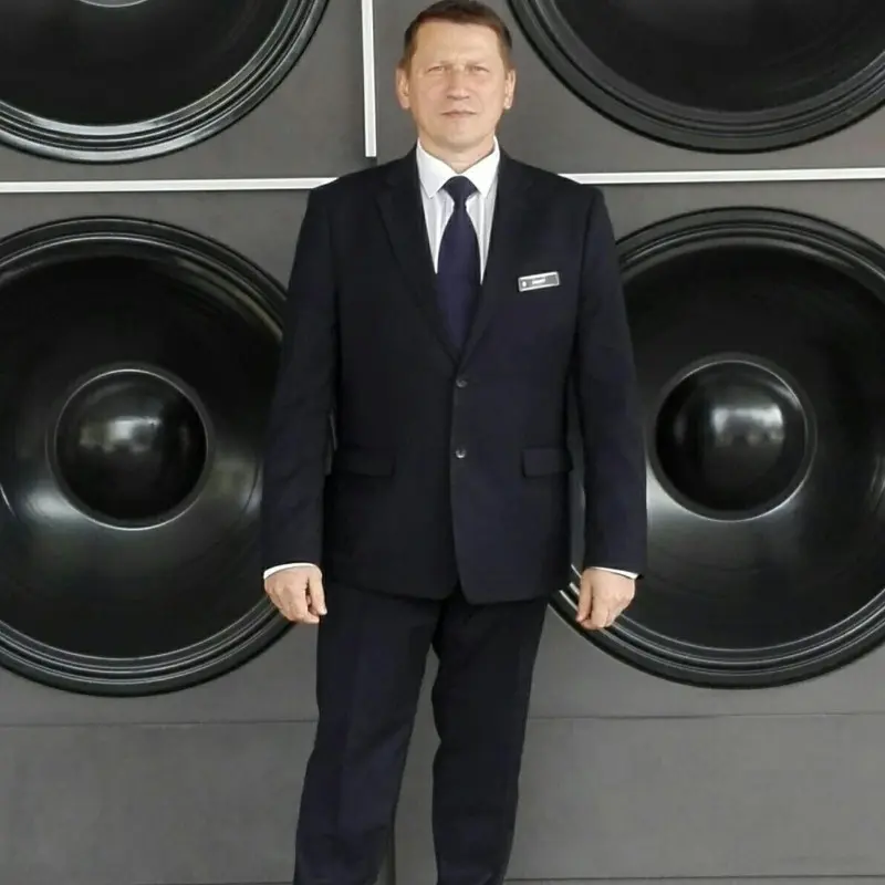 Андрей Епифанов
