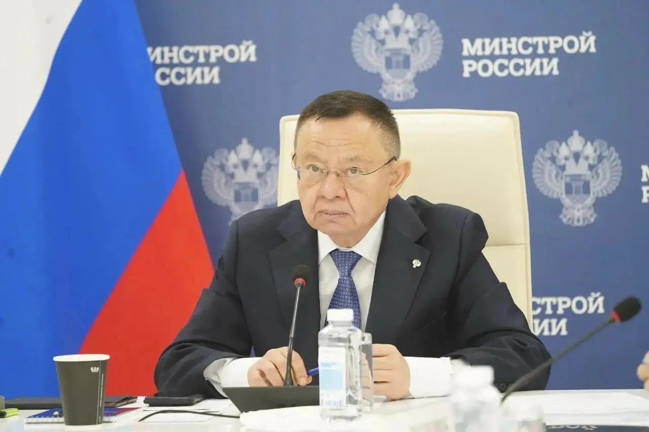 Глава Минстроя России Ирек Файзуллин принял участие заседании подкомиссии по обеспечению бесперебойного функционирования отдельных отраслей экономики
Заседание состоялось под руководством первого вице... | Сетка — социальная сеть от hh.ru