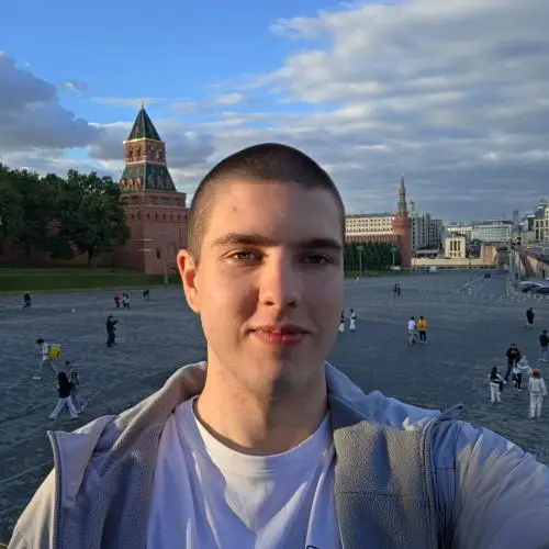 Роман Старостин