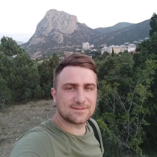 Олег Волков