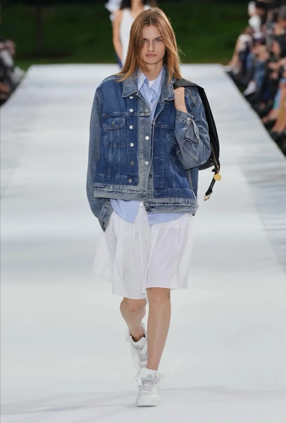 Stella McCartney: одежда снова становится высказыванием | Сетка — социальная сеть от hh.ru