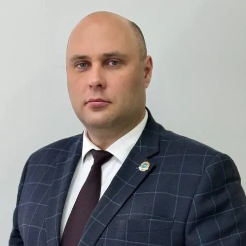 Леонов Алексей
