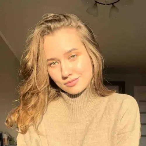 Екатерина Синельникова