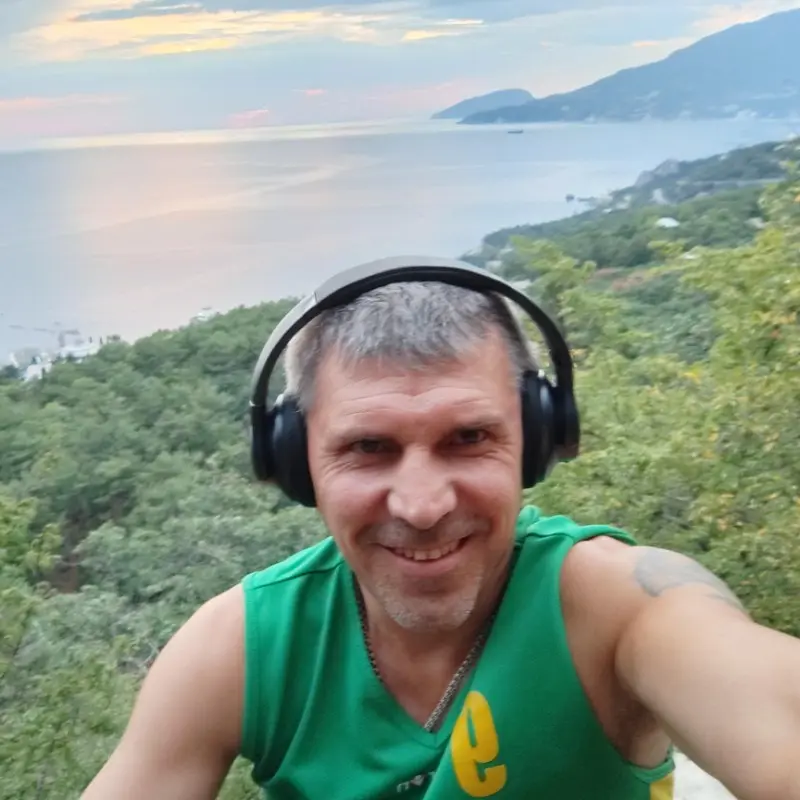 Александр Болотянский