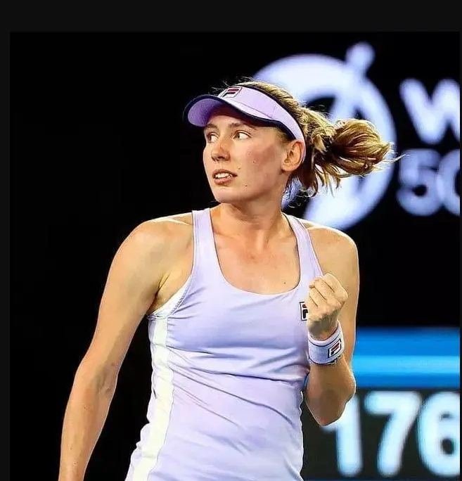 Александрова обыграла белоруску Саснович во втором круге WTA 1000
#Россия #Александрова #Успехи #Турнир #Выводы #Итоги | Сетка — социальная сеть от hh.ru