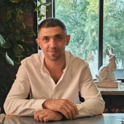 Роман Абросимов