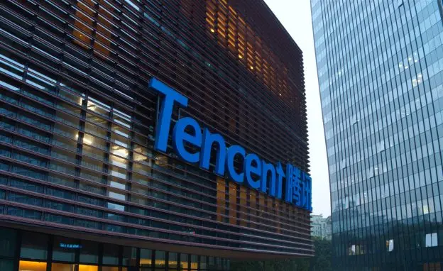 💰 Tencent обошла санкции США, не нарушив ни одного закона
Компания заключила с Oracle пятилетнюю аренду примерно 100 000 топовых чипов Nvidia - не покупку, а именно аренду вычислительных мощностей в д... | Сетка — социальная сеть от hh.ru