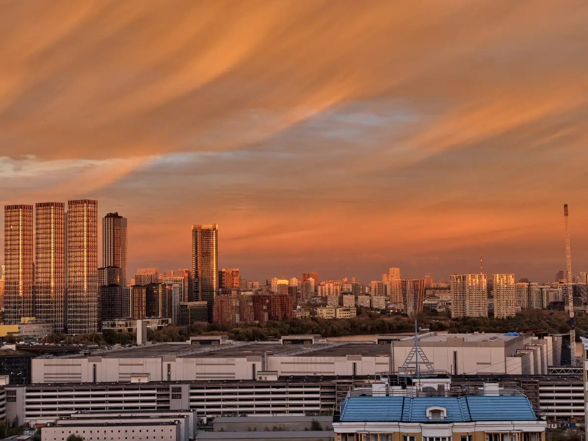 #осень #город #архитектура #закат #москва | Сетка — социальная сеть от hh.ru