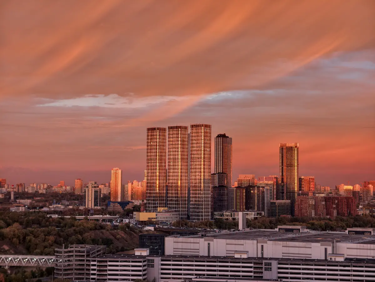 #осень #город #архитектура #закат #москва | Сетка — социальная сеть от hh.ru