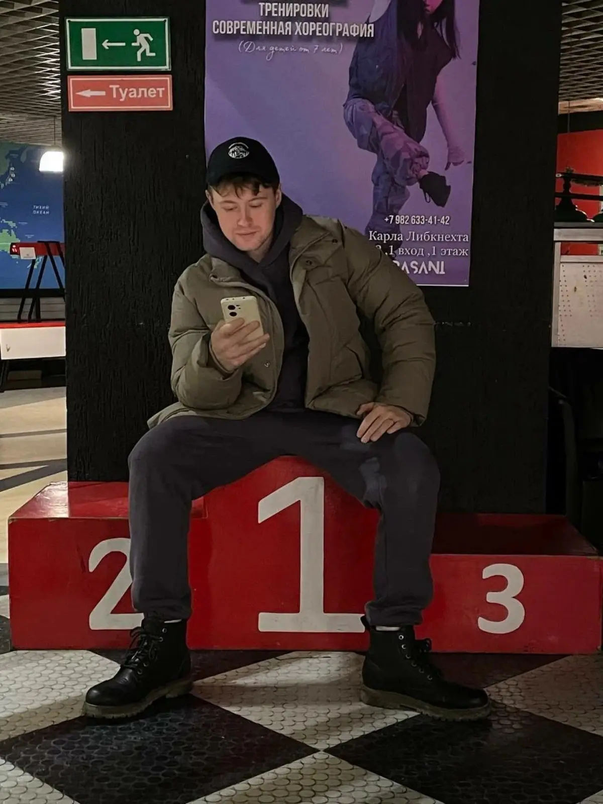 Решил поделиться с вами одной историей:
Последние 9 лет (😳) со мной присутствует странная для многих привычка - регулярно менять смартфон.
Изначально таким образом я защищал своё, чтобы не забрали | Сетка — социальная сеть от hh.ru
