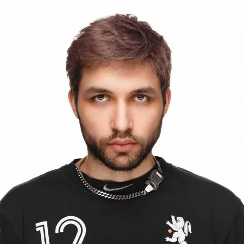 Артур Таугазов