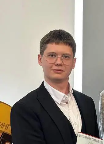 Данила Романов