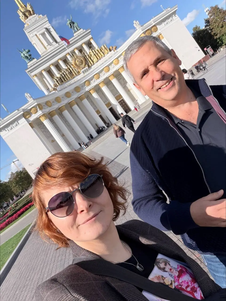 Рубрика #БудниBDSM
Ох и неделька, я вам скажу!
• Была в офисе каждый день. Не так | Сетка — социальная сеть от hh.ru
