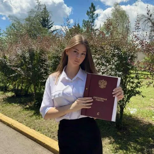 Алиса Алпатова