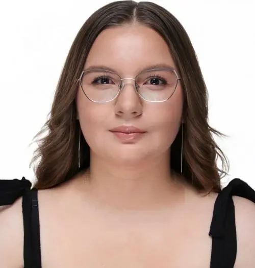 Арина Штерк