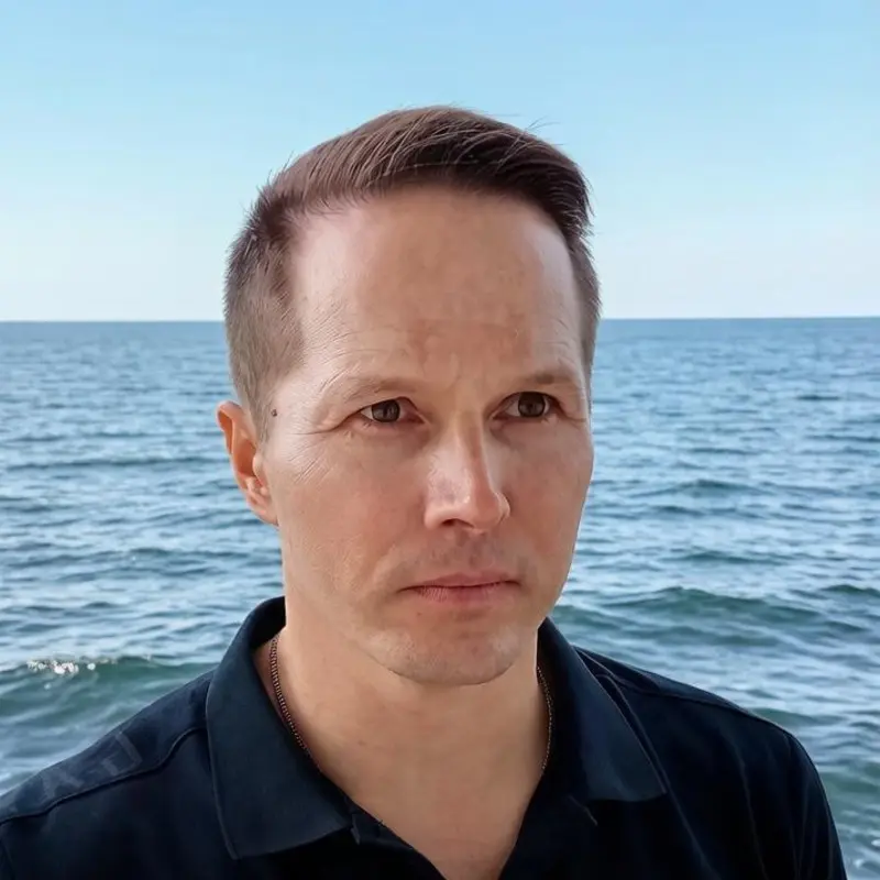 Дмитрий Островский
