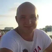 Андрей Макаренко