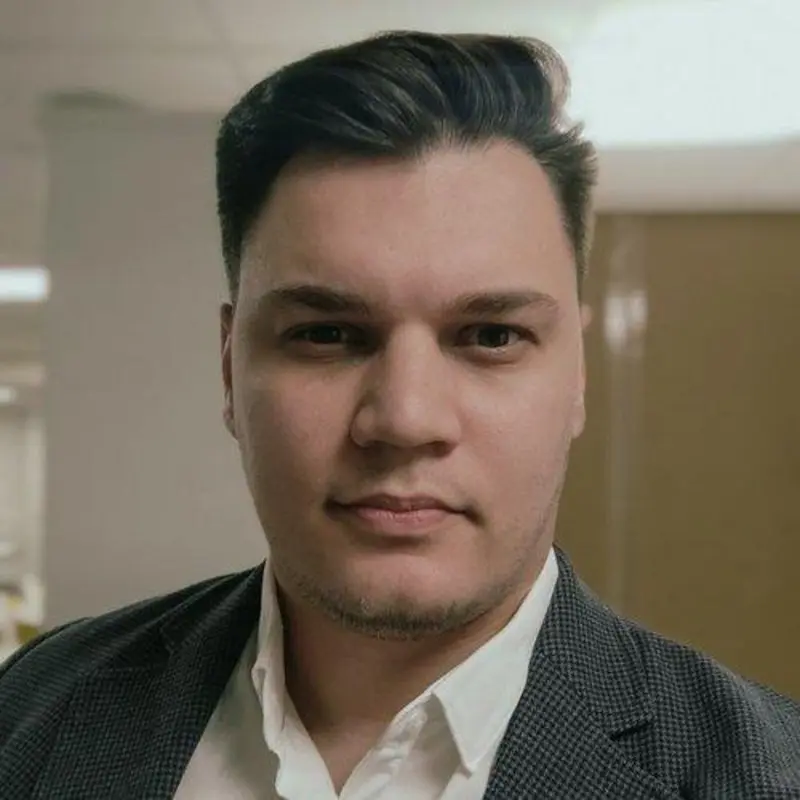 Денис Семёнушкин