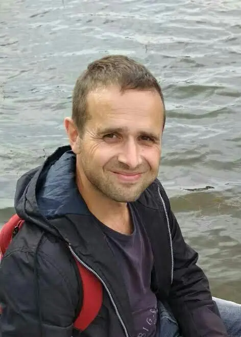 Владимир Жарких