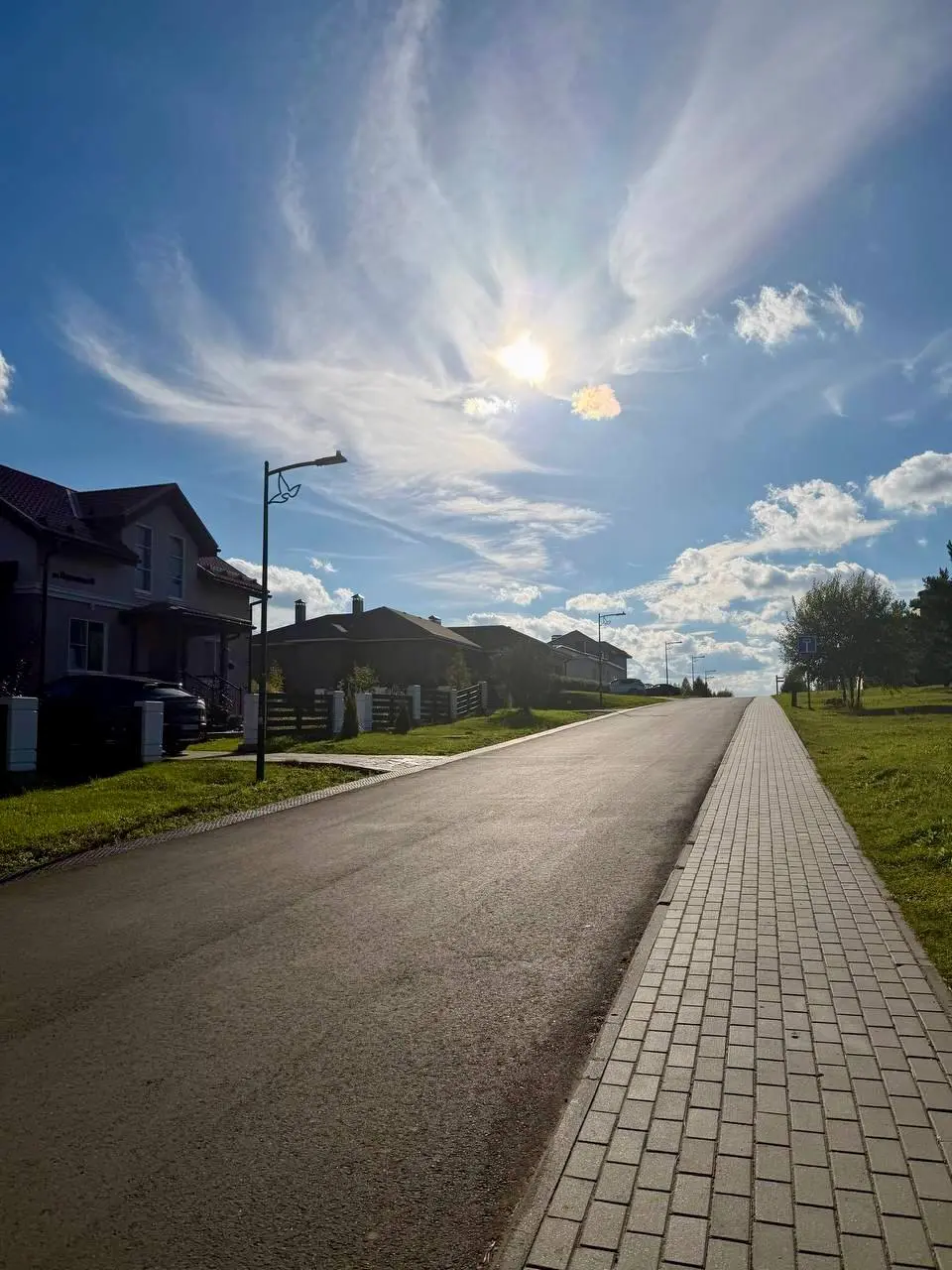Доброград. Вместе с мэром города Алексеем Сипачем недавно погуляли по городу, достопримечательностям и обсудили будущее городов | Сетка — социальная сеть от hh.ru