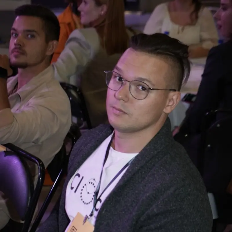 Network member avatar