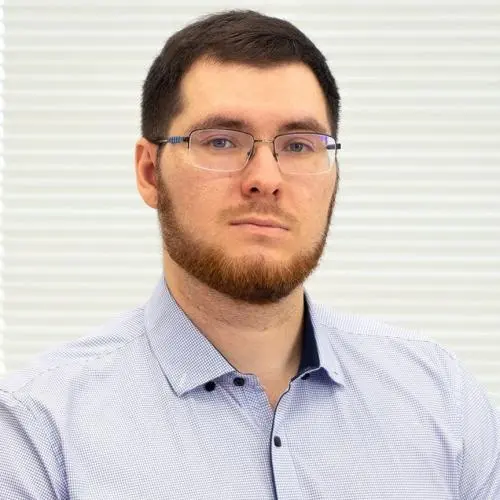 Роман Хохлов