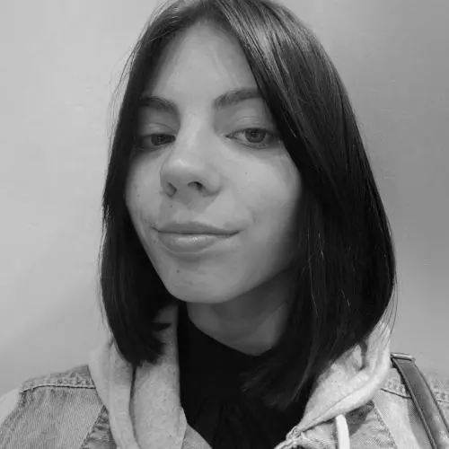 Анна Иняхина