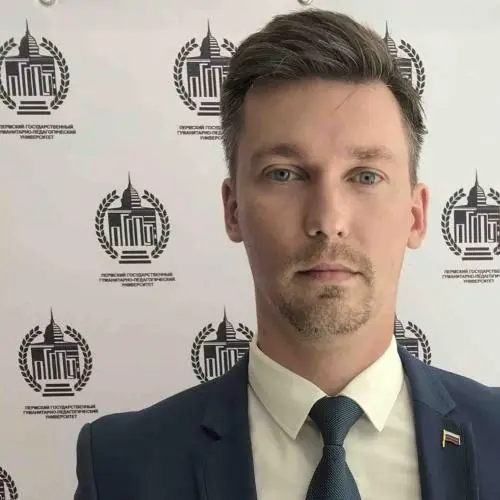 Алексей Юшков