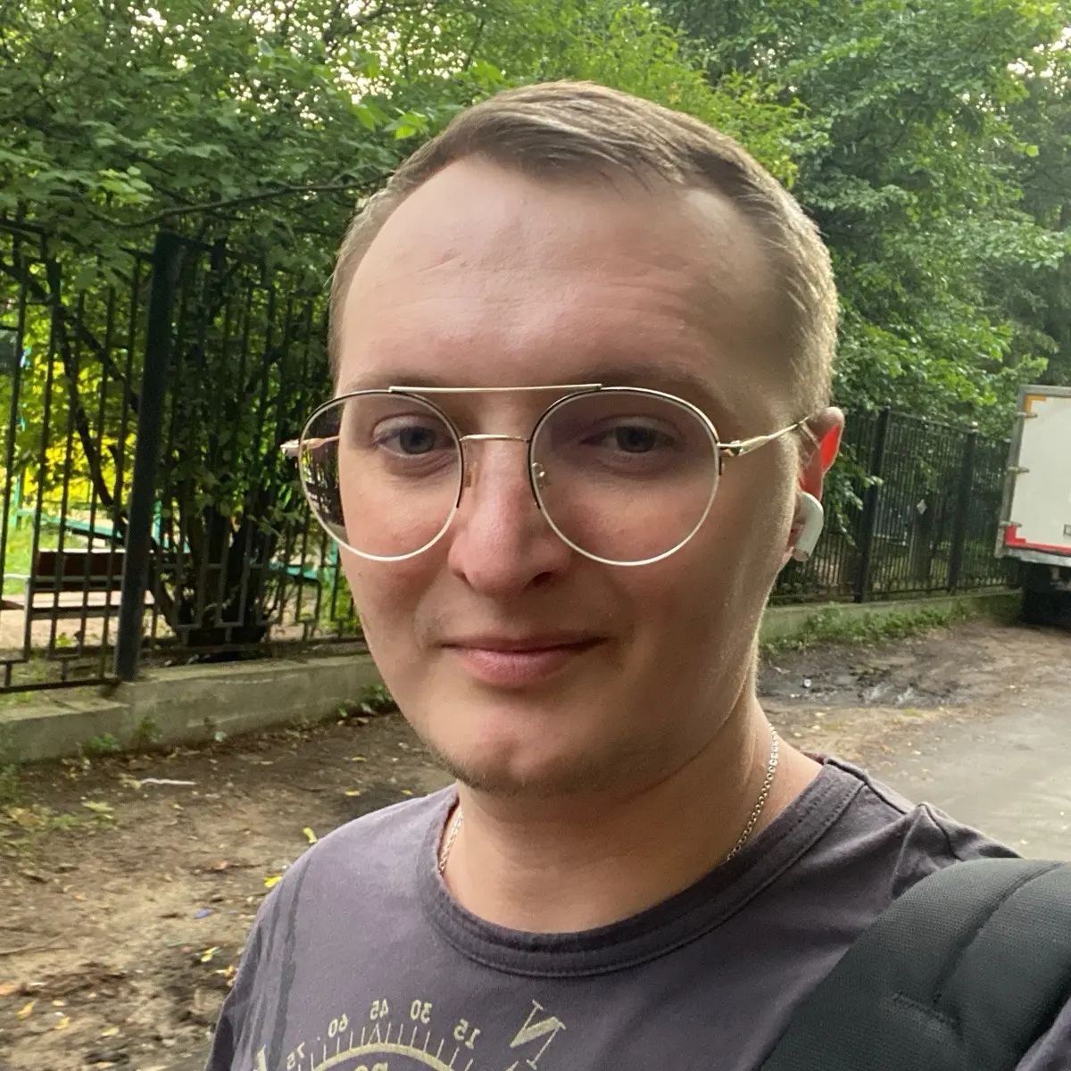 Антон Постоялко