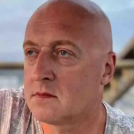 Кирилл Савельев