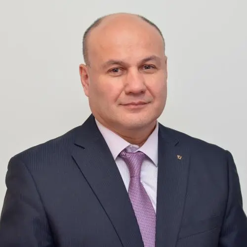 Олег Насреддинов