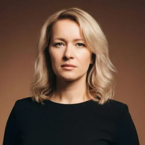 Елена Светличная