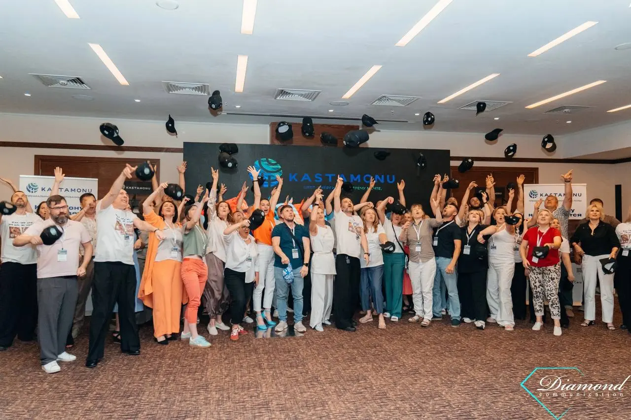 24–25 июня в Красноярске прошёл KASTAMONU Sweet Day.
С KASTAMONU мы работаем уже 3 года — в разных городах России и каждый раз берём на себя организацию мероприятия под ключ | Сетка — социальная сеть от hh.ru